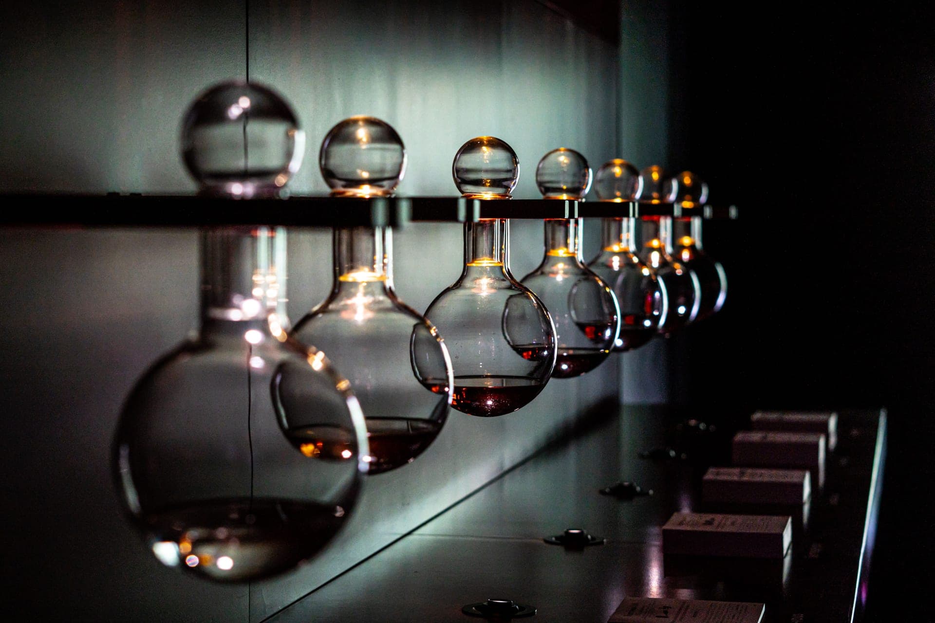 Fragrance Concentrations: EDC vs EDT vs EDP vs Parfum
